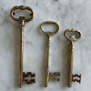 Vintage Brass Skeleton Keys Set of 3 Decorative Keys with Corkscrew Tool
